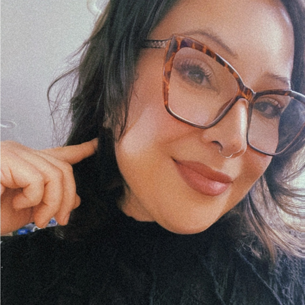 Meet your Posher, Christina